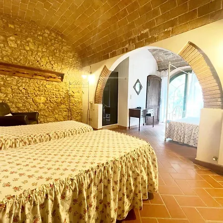 Relais Casale Il Poggetto Paola By Zoom In Earth Affittacamere *