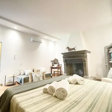 Affittacamere Relais Casale Il Poggetto Paola By Zoom In Earth *