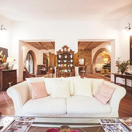 Relais Casale Il Poggetto Paola By Zoom In Earth Vendégház *